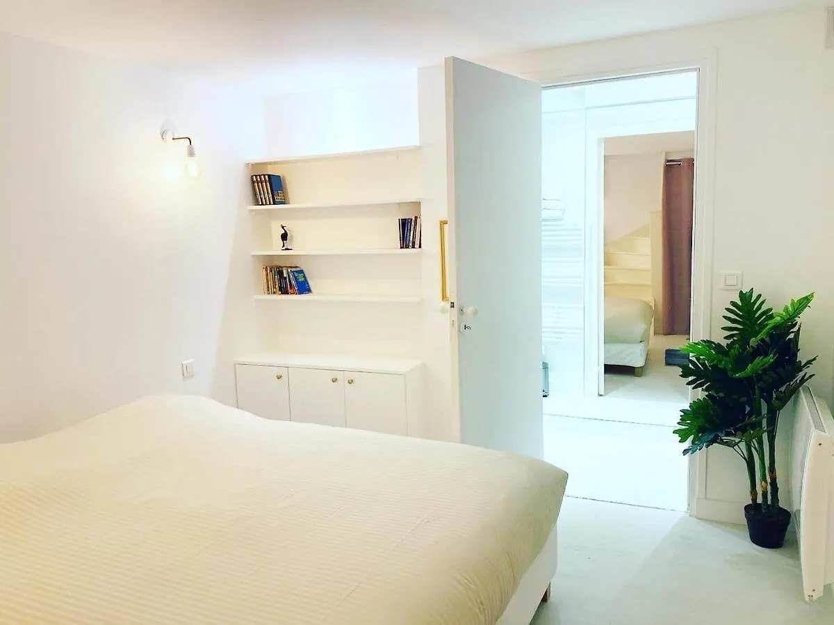 Appartement De Standing A Paris - Flat-Guest 0*,  France